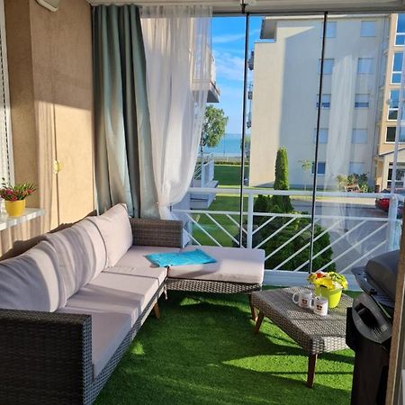 Eda Beach Apartman Шіофок Екстер'єр фото