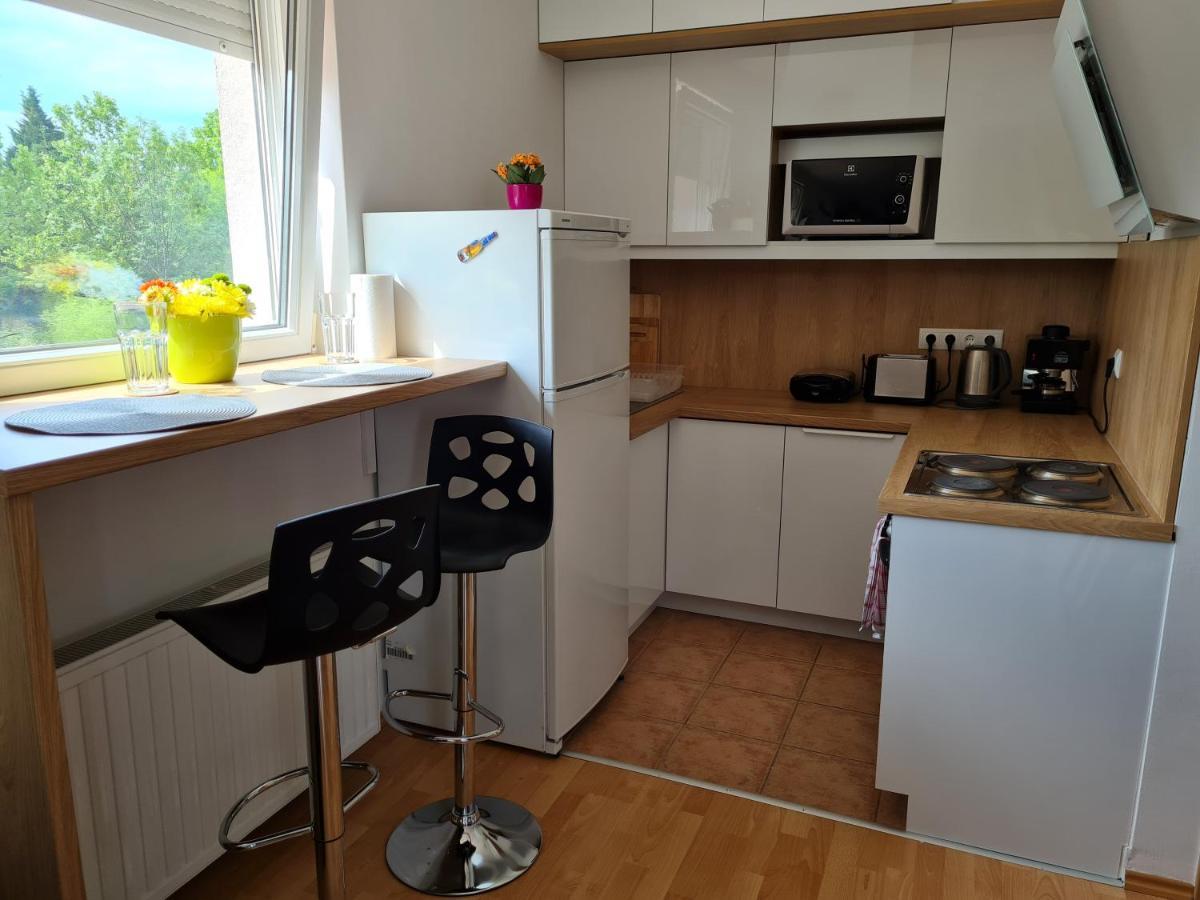 Eda Beach Apartman Шіофок Екстер'єр фото
