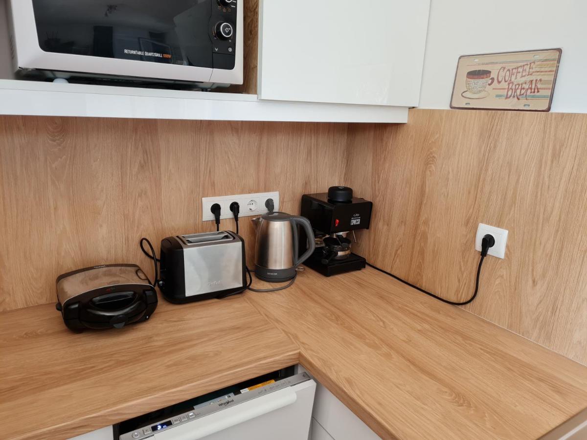 Eda Beach Apartman Шіофок Екстер'єр фото