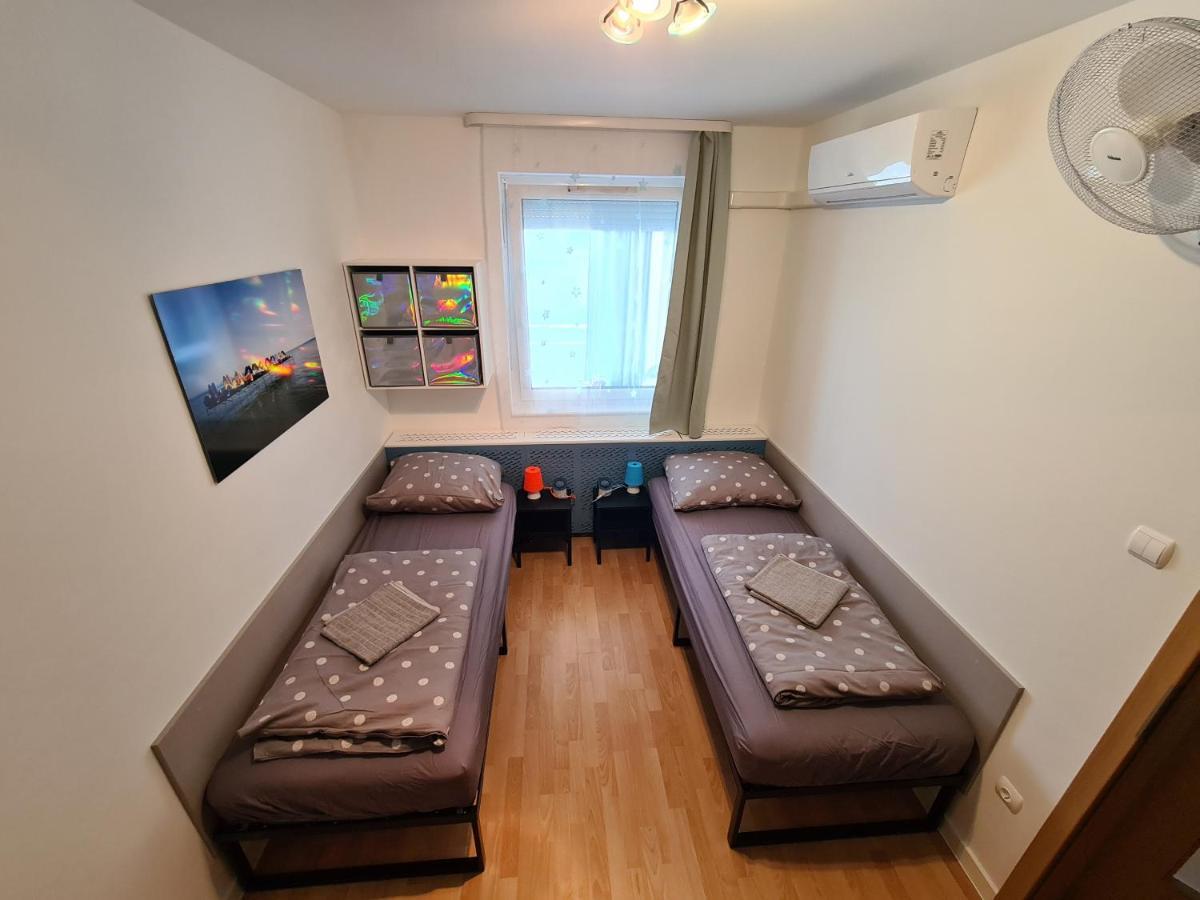 Eda Beach Apartman Шіофок Екстер'єр фото