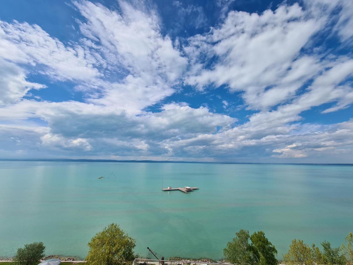 Eda Beach Apartman Шіофок Екстер'єр фото